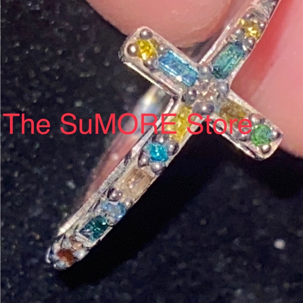 Multi Diamond Cross Ring